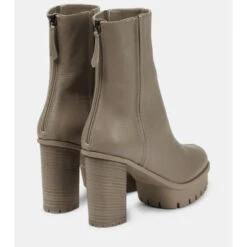 Aquazzura Shop -Aquazzura Shop unnamed file 247