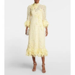 Aquazzura Shop 31 Aquazzura Crystal-embellished Leather Sandals